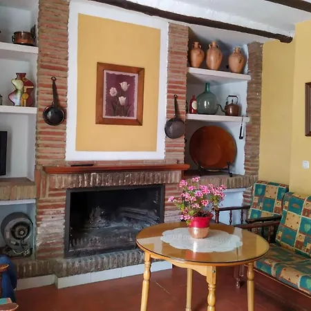 6 Bedroom Gorgeous In Campos Nubes-priego *